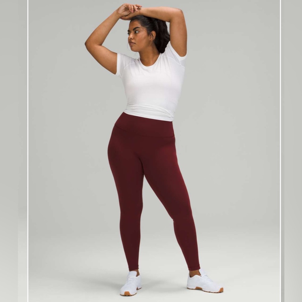 Lululemon Wunder Train High-Rise Tight 28"
Red Merlot size 10